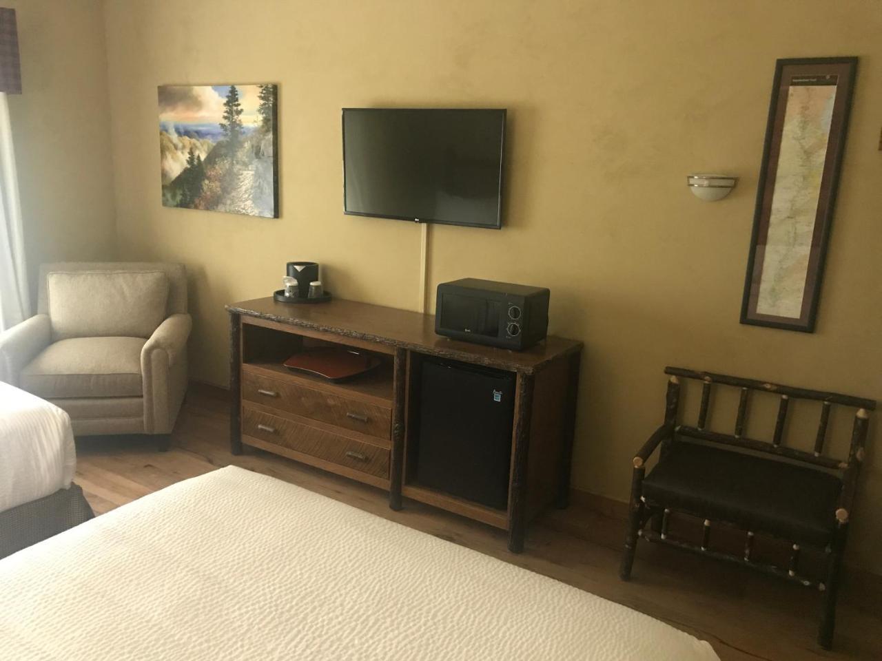 The Appy Lodge 蓋特林堡 外观 照片